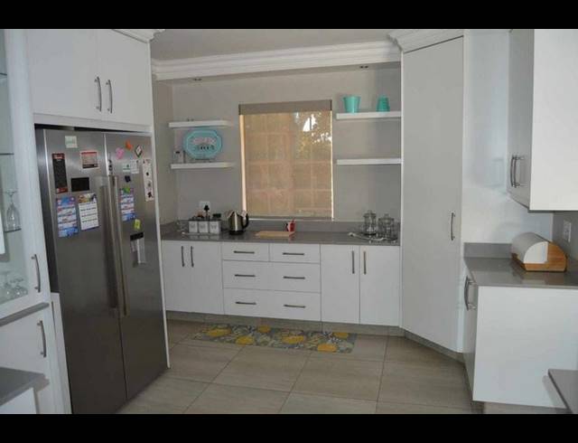 3 BEDROOM HOUSE FOR SALE IN BRACKENDOWNS